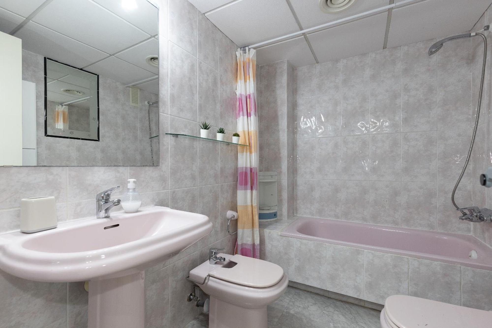 Uhc Cancun Apartments Salou Exterior photo